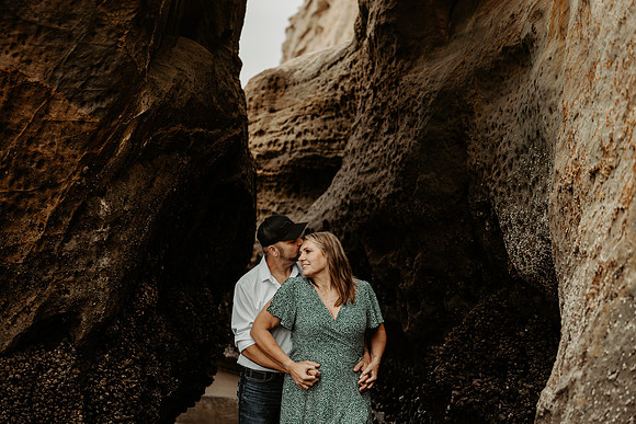 Angie-Dennis-Cape-Kiwanda-Engagment-Oregon-Photos (54 of 93)