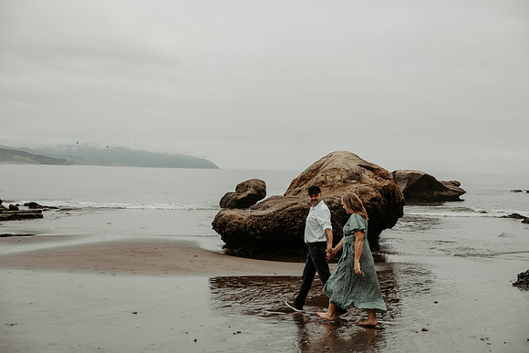 Angie-Dennis-Cape-Kiwanda-Engagment-Oregon-Photos (59 of 93)