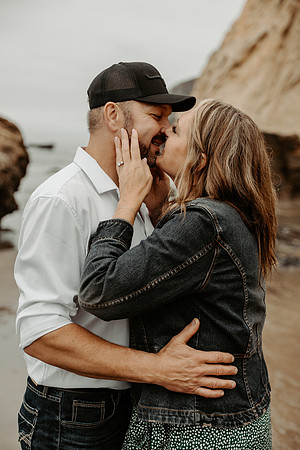 Angie-Dennis-Cape-Kiwanda-Engagment-Oregon-Photos (66 of 93)