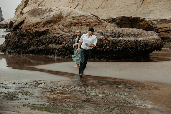 Angie-Dennis-Cape-Kiwanda-Engagment-Oregon-Photos (69 of 93)
