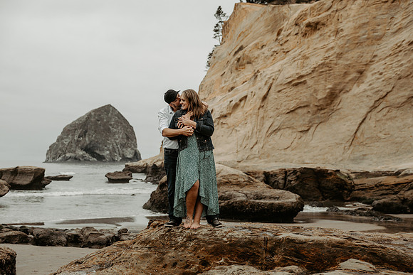 Angie-Dennis-Cape-Kiwanda-Engagment-Oregon-Photos (91 of 93)