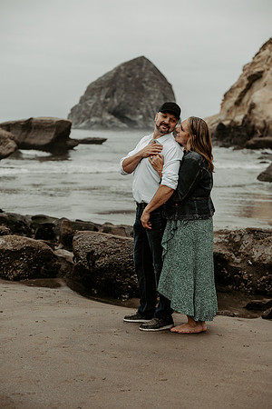 Angie-Dennis-Cape-Kiwanda-Engagment-Oregon-Photos (95 of 93)