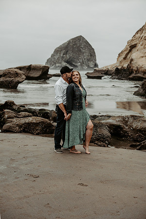 Angie-Dennis-Cape-Kiwanda-Engagment-Oregon-Photos (101 of 93)