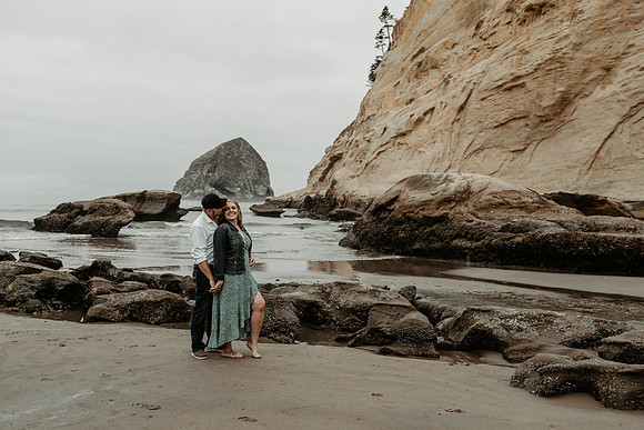 Angie-Dennis-Cape-Kiwanda-Engagment-Oregon-Photos (102 of 93)