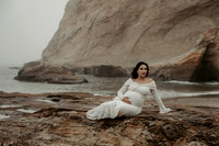 Baby-Mateo-maternity-Photos-Cape-Kiwanda (28 of 57)