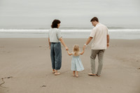 Heather-Family-Photos-Lincoln-City-Oregon-2026 (9 of 114)