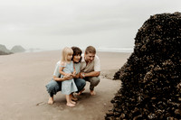 Heather-Family-Photos-Lincoln-City-Oregon-2026 (12 of 114)