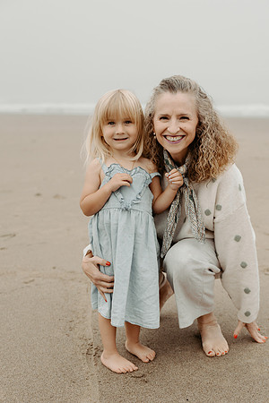 Heather-Family-Photos-Lincoln-City-Oregon-2026 (16 of 114)