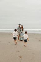 Heather-Family-Photos-Lincoln-City-Oregon-2026 (19 of 114)