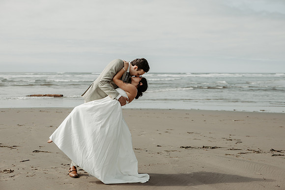 Jeremy-Kaley-Seal-Rock-Waldport-Intimate-Wweddin-Photos-Oregon (32 of 176)