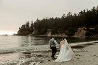 Anna-Cody-Coos-Bay-Sunset-Beach-Oregon-wedding-photos (4 of 12)