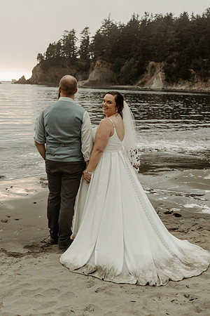 Anna-Cody-Coos-Bay-Sunset-Beach-Oregon-wedding-photos (6 of 12)