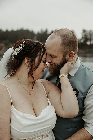 Anna-Cody-Coos-Bay-Sunset-Beach-Oregon-wedding-photos (8 of 12)