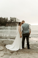 Anna-Cody-Coos-Bay-Sunset-Beach-Oregon-wedding-photos (9 of 12)