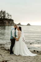Cody-Anna-Initmate-Wedding-Coos-Bay-oregon-Sunset-Beach-Photos (29 of 67)
