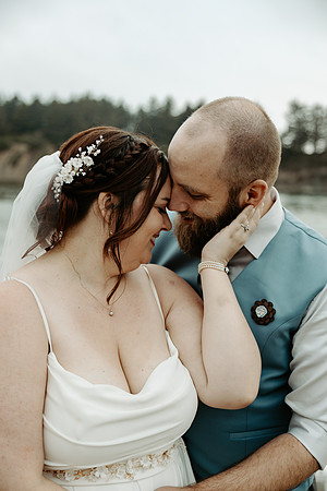 Cody-Anna-Initmate-Wedding-Coos-Bay-oregon-Sunset-Beach-Photos (33 of 67)