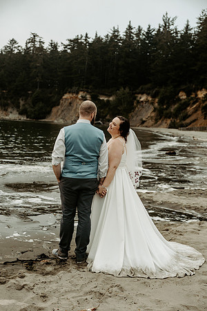 Cody-Anna-Initmate-Wedding-Coos-Bay-oregon-Sunset-Beach-Photos (51 of 67)