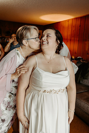 Cody-Anna-Initmate-Wedding-Coos-Bay-oregon-Sunset-Beach-Photos (17 of 176)