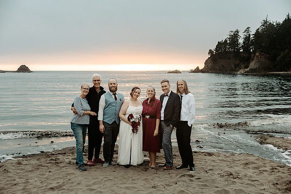 Cody-Anna-Initmate-Wedding-Coos-Bay-oregon-Sunset-Beach-Photos (163 of 176)