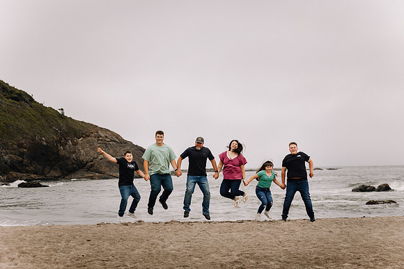 Holly-Fogarty-Family-Photos-2023-42
