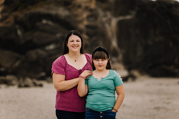 Holly-Fogarty-Family-Photos-2023-7