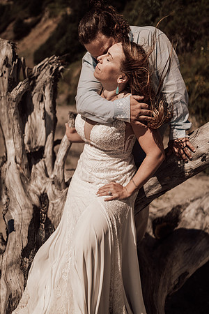 Ty-Sandy-lincoln-city-oregon-roads-end-elopement-photographer-1016