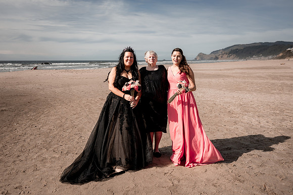 Christian-Brandi-Lincoln-City-Wedding-Photos (48)