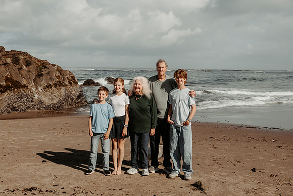 Julianne- Family-Photos-2026 (10 of 85)