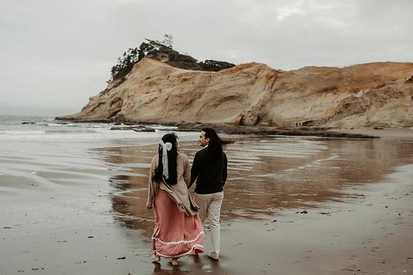 Jacob-Maternity-Photos-Cape-Kiwanda-Oregon-Photos (4 of 81)