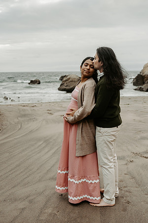 Jacob-Maternity-Photos-Cape-Kiwanda-Oregon-Photos (12 of 81)