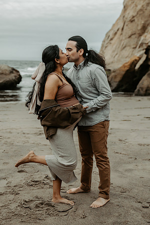 Jacob-Maternity-Photos-Cape-Kiwanda-Oregon-Photos (54 of 81)