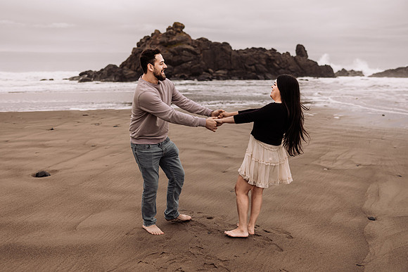 Galen-Aushie-Fogarty-Creek-Depoe-Bay-Oregon-Couples-Photo-Session-Oregon-1658