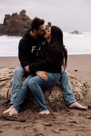 Galen-Aushie-Fogarty-Creek-Depoe-Bay-Oregon-Couples-Photo-Session-Oregon-2054