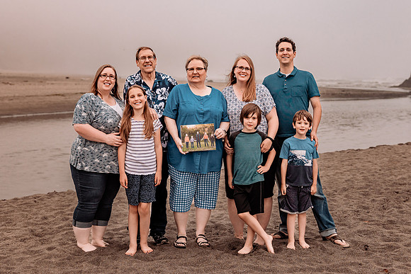 Debra-Proposal-Rock-Oregon-Family-Photos-2022 (1 of 50)