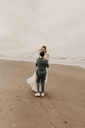 Henry-Skylynn-rockaway-beach-oregon-intimate-wedding-photos (226 of 283)