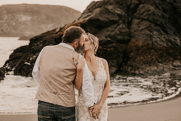 Lee-Tamara-Capella-By-the-Sea-Brookings-Redwoods-Elopement-Photos-Oregon (233 of 267)