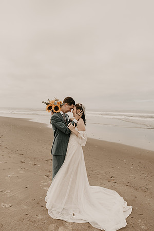 Henry-Skylynn-rockaway-beach-oregon-intimate-wedding-photos (169 of 283)