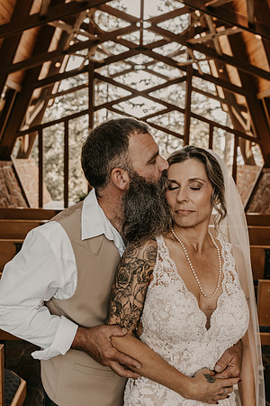 Lee-Tamara-Capella-By-the-Sea-Brookings-Redwoods-Elopement-Photos-Oregon (107 of 267)