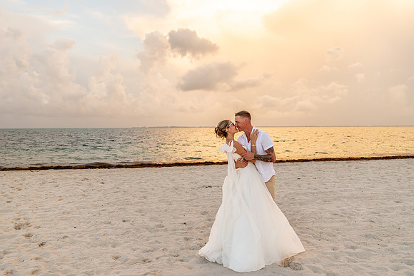 Andrew-Whitney-Cancun-Wedding-photos (295 of 536)