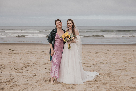 Henry-Skylynn-Rockaway-beach-Oregon-Elopement-Photos (137 of 282)