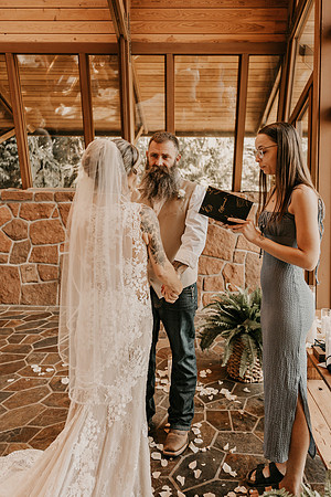 Lee-Tamara-Capella-By-the-Sea-Brookings-Redwoods-Elopement-Photos-Oregon (44 of 267)