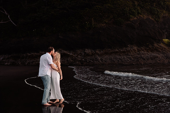 Kannon-Ashley-Surpise-Proposal-Rock-Neskowin-Oregon-Photos (77 of 94)