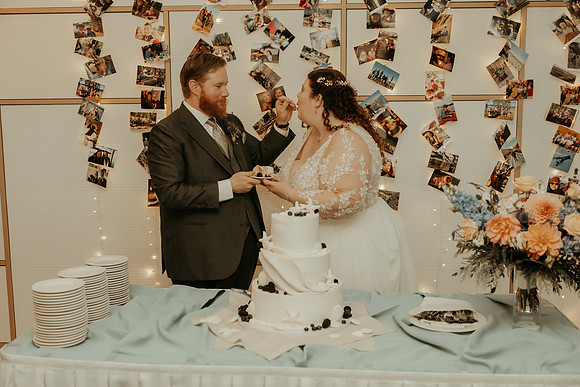 Jesse-Amalie-Hallmark-Inn-Newport-Oregon-Wedding-photos (296 of 375)