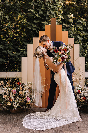 Abernethy-Oregon-Wedding-Venue-Styled-Shoot-Kreative-Memories-Photography-22