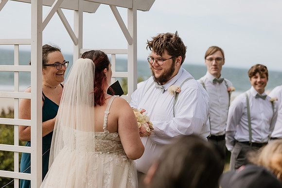 Justin-Juliana-Chinook-Winds-Casino-lincoln-City-Oregon-wedding 2021-0407