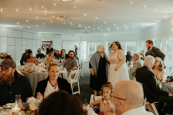 Jesse-Amalie-Hallmark-Inn-Newport-Oregon-Wedding-photos (298 of 375)