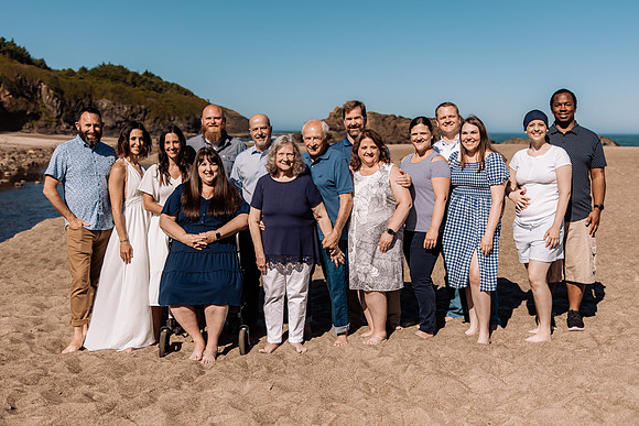 Megan-Fogarty-Creek-Oregon-Family-Photos-2022 (120 of 74)