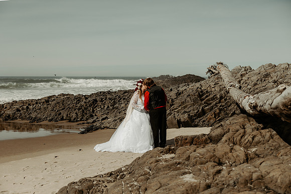 Ellyn-Clayton-Inn-at-Spanish-Head-Wedding (126 of 254)