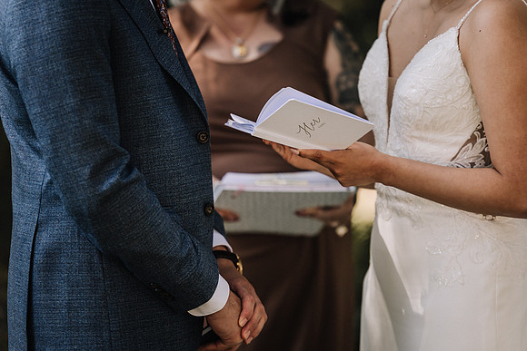 Jared-Ashley-Crooks-Point-Secret-Beach-Oregon-Wedding-35