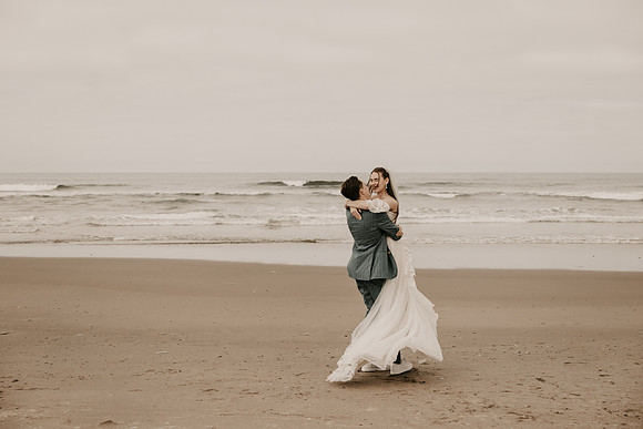 Henry-Skylynn-rockaway-beach-oregon-intimate-wedding-photos (247 of 283)